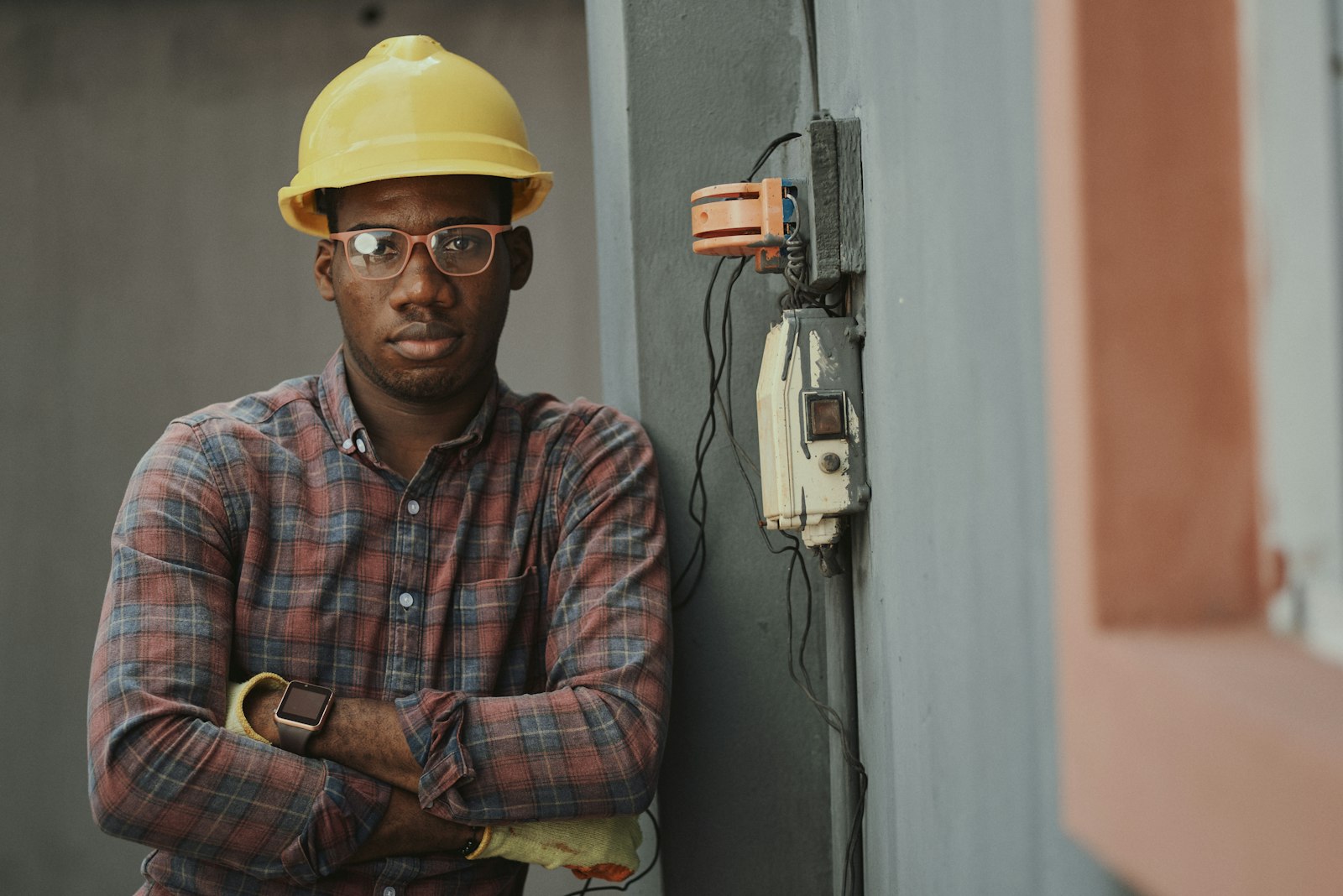 15 Jobs That Pay Over $80K With No College Degree